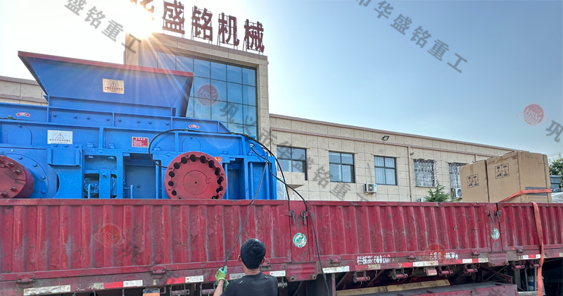 鐵礦石液壓對輥破碎機的維護成本如何？工作原理是什么？